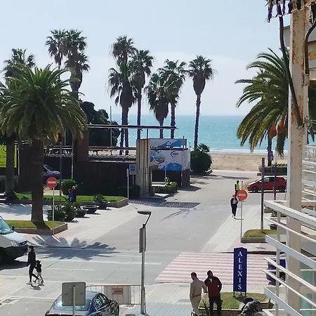 Alexis Basic Apartment Salou