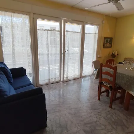 Alexis Basic Apartment