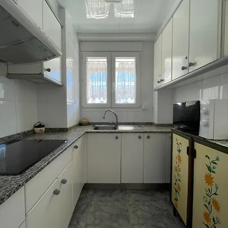 Alexis Basic Салоу